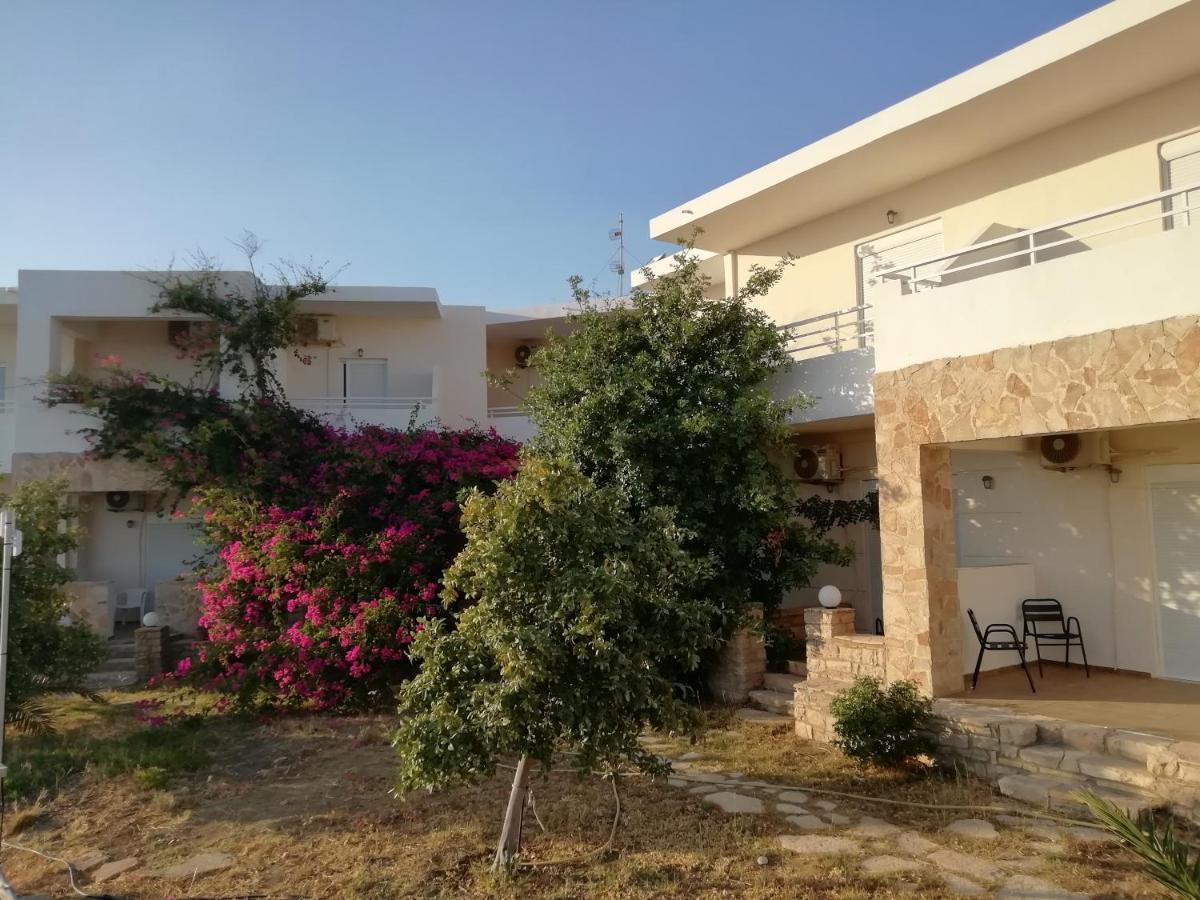 Hill Of Calm Hotel Triopetra Exterior photo
