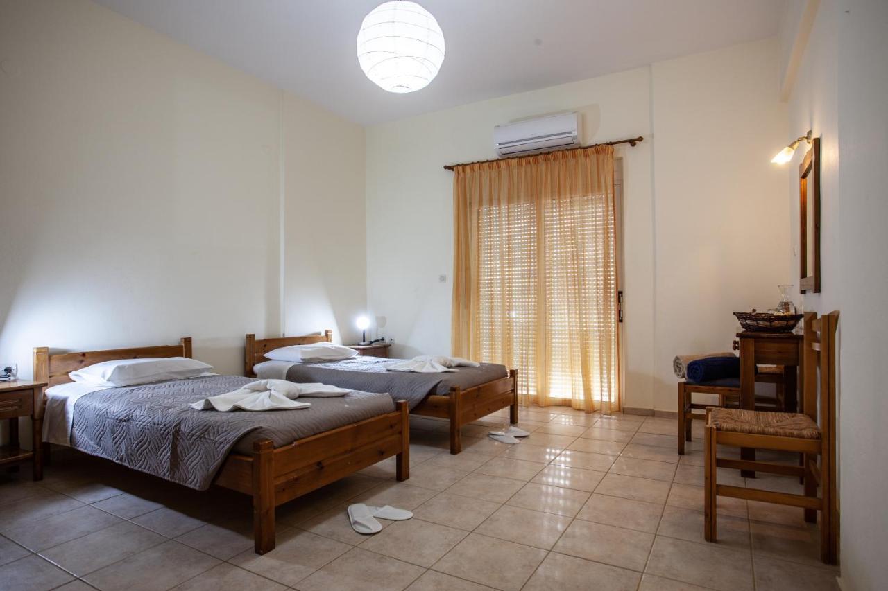 Hill Of Calm Hotel Triopetra Exterior photo